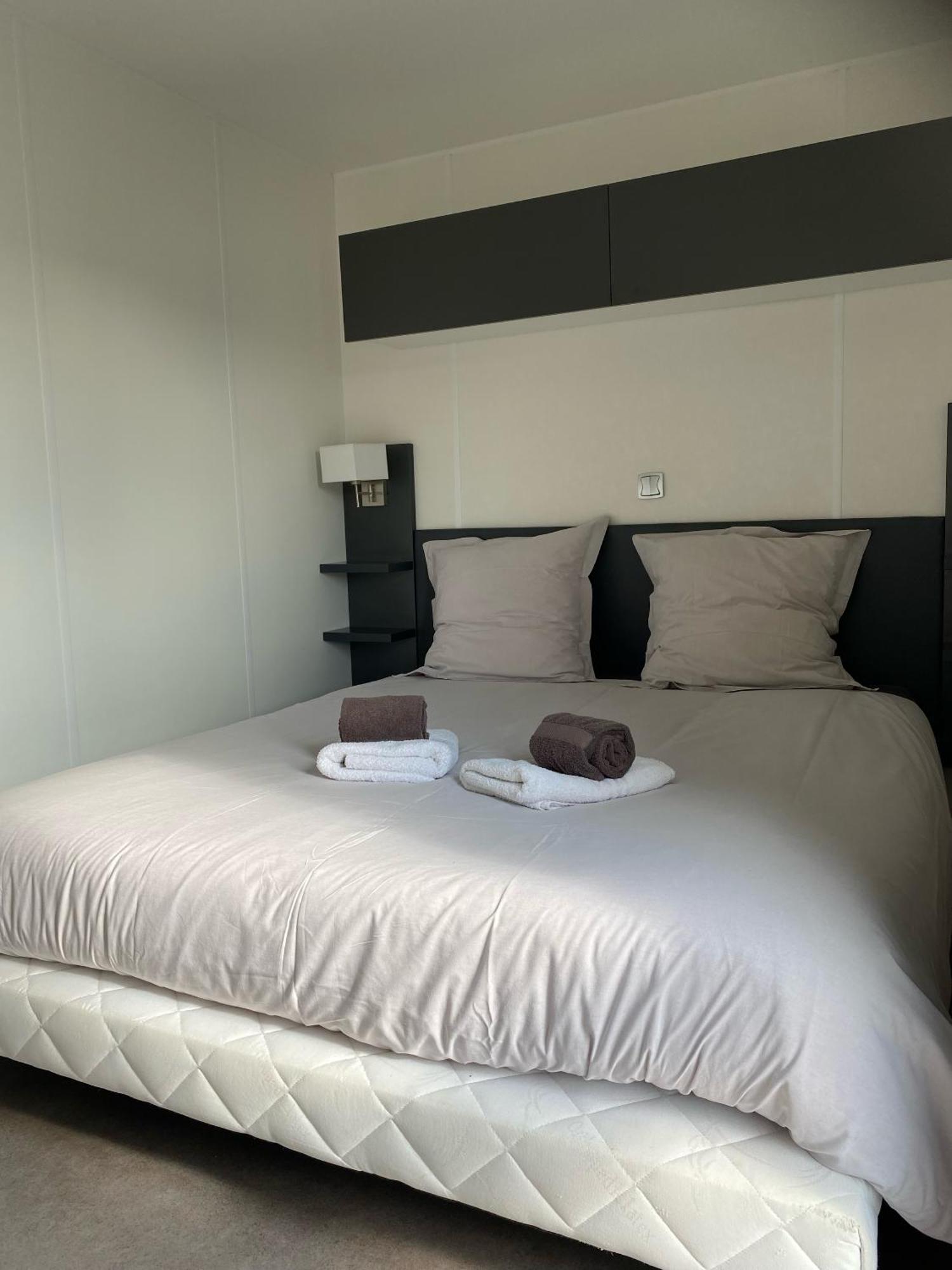 Les Lodges Saint-Léger-sur-Dheune Екстериор снимка